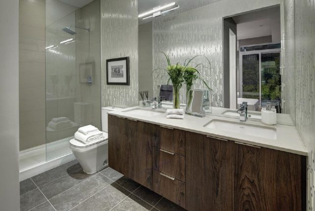 Kingsway by the River 2 Bathroom