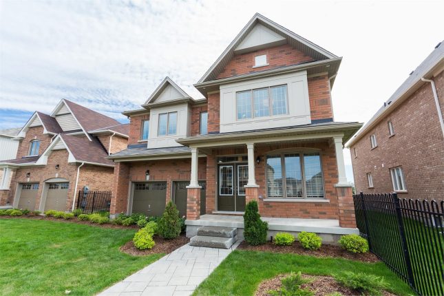 Empire Imagine Exterior