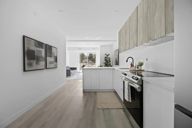 Orchard Park Condos Kitchen