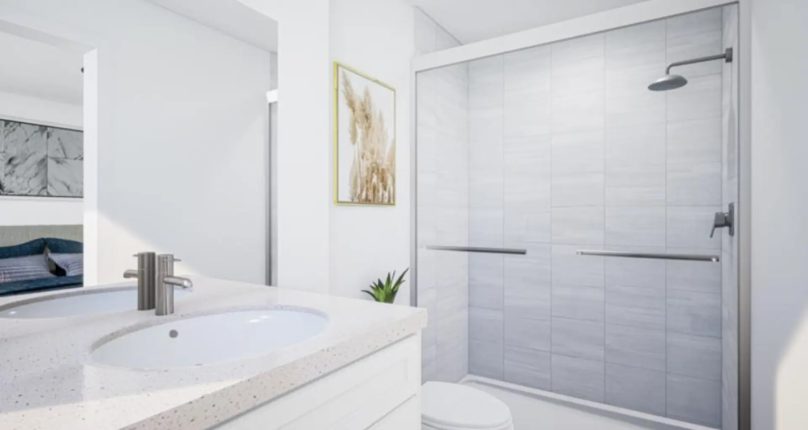 Riverbend Towns Bathroom