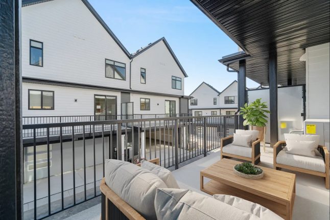 Billy by Anthem Patio